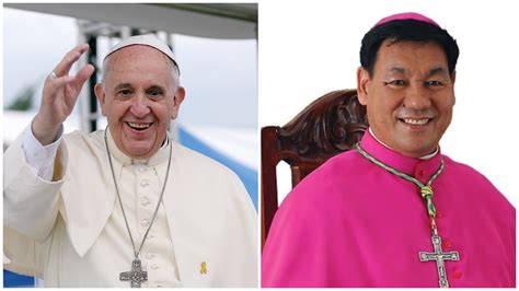 jose cabantan|Cagayan de Oro Archbishop Cabantan greets Pope Francis at .
